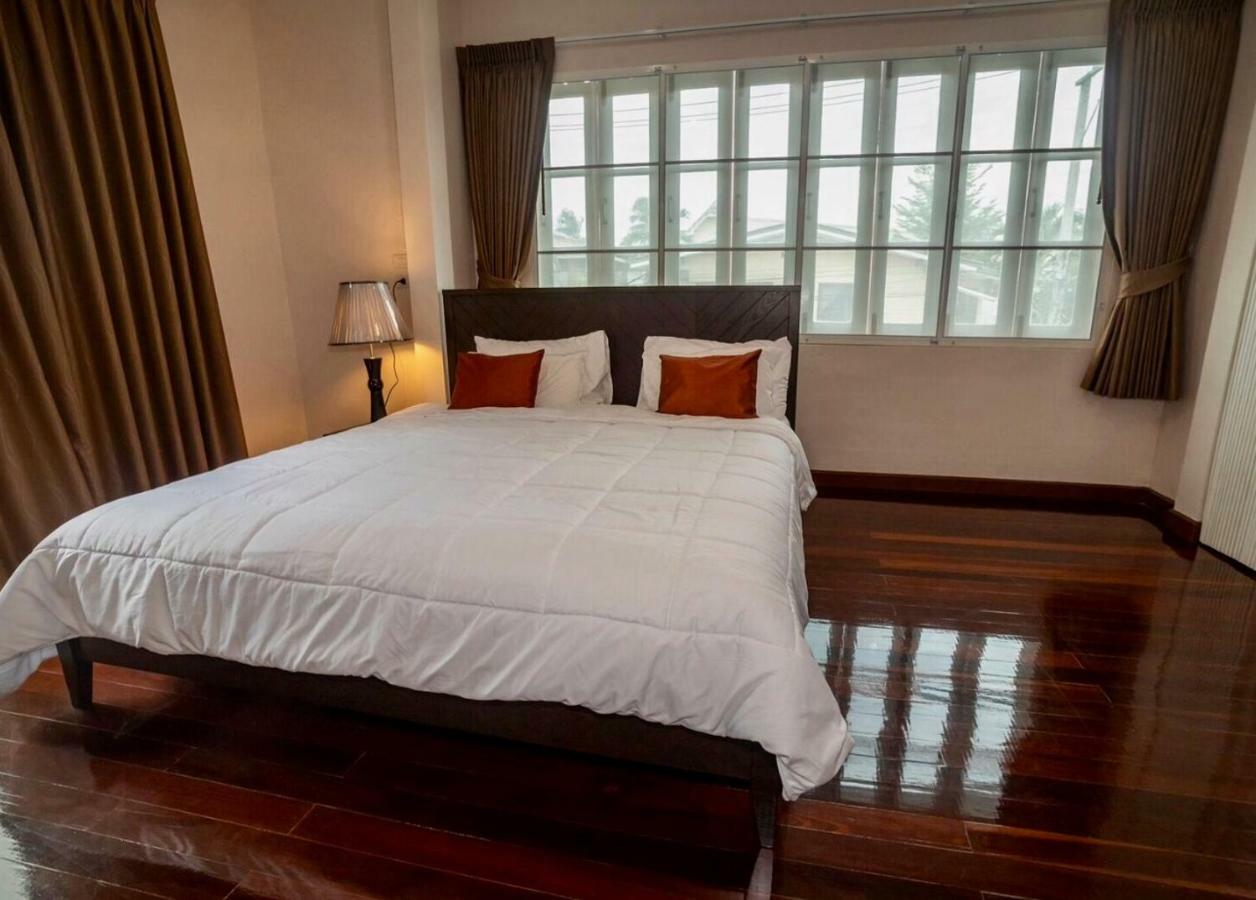 Holiday home Downtown 3 Bedroom House With Pool